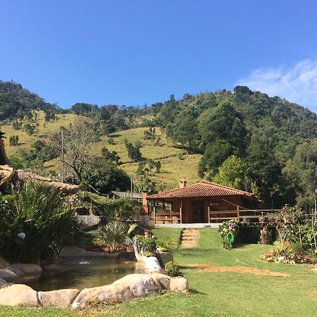 Sitio Com Piscina Natural E Cascata, Com Linda Vista Em Lumiar. Zewnętrze zdjęcie