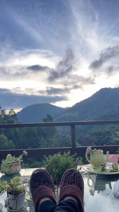 Sitio Com Piscina Natural E Cascata, Com Linda Vista Em Lumiar. Zewnętrze zdjęcie